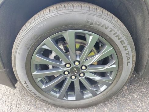 Used 2022 Chevrolet Traverse RS image 17