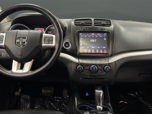 Used 2018 Dodge Journey GT w/ Nav & Sun Group AWD/4WD image 11