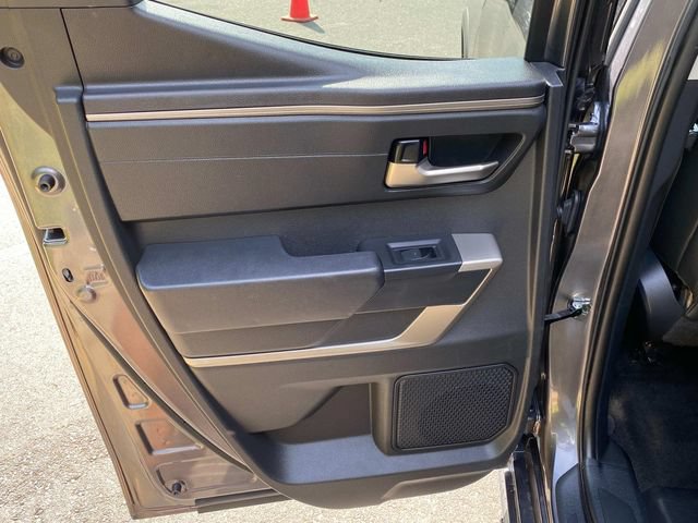 Used 2022 Toyota Tundra SR5 w/ SR5 Premium Package RWD image 10