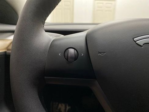 Used 2023 Tesla Model 3 Standard Range RWD image 35