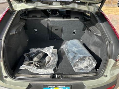 Used 2023 Volvo C40 P8 Recharge Ultimate image 8