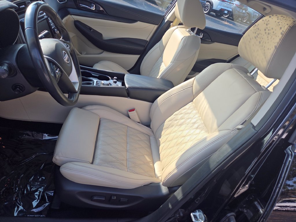 Certified 2023 Nissan Maxima Platinum w/ Sport Mat Group FWD image 31