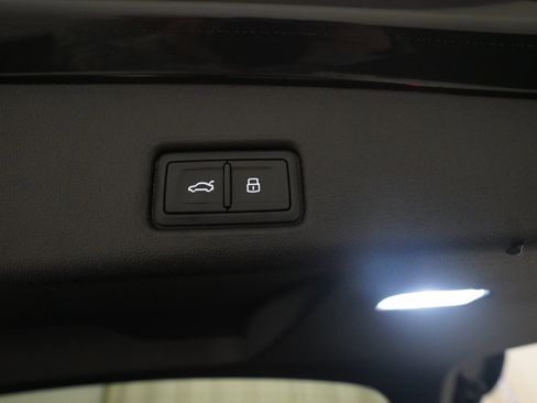 New 2025 Audi Q5 Premium Plus image 15