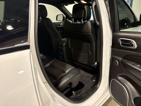 Used 2018 Jeep Grand Cherokee High Altitude AWD/4WD image 38