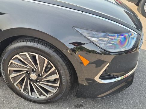 Used 2023 Hyundai Sonata Limited FWD image 9