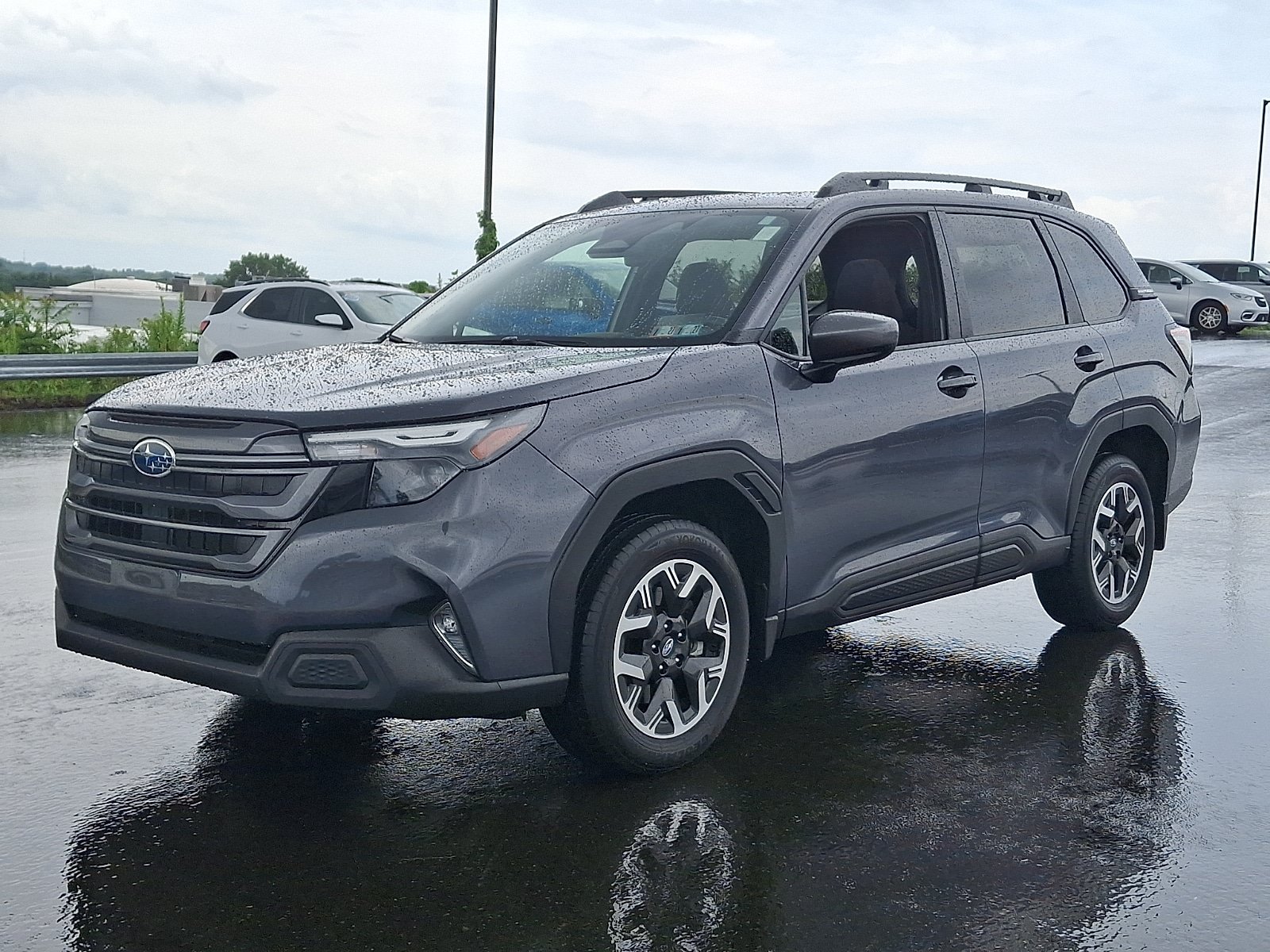 Certified 2025 Subaru Forester Premium AWD/4WD image 3