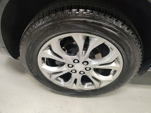 Used 2021 Buick Enclave Avenir w/ Avenir Technology Package image 3