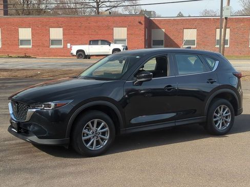 Used 2023 MAZDA CX-5 AWD 2.5 S image 2