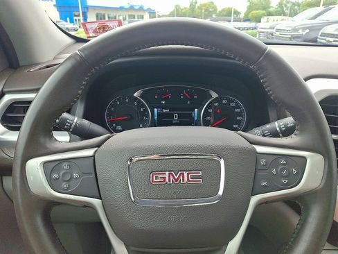 Certified 2017 GMC Acadia SLT FWD image 20