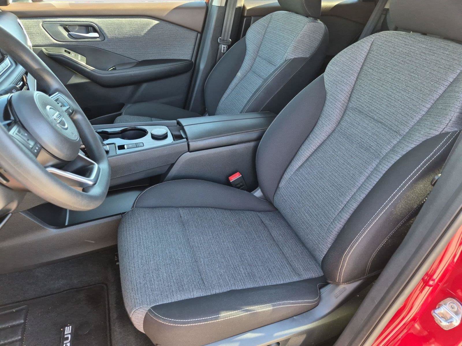Certified 2021 Nissan Rogue SV AWD/4WD image 30