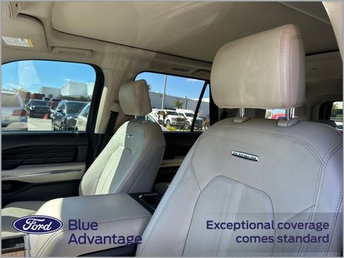 Used 2021 Ford Expedition Platinum image 11