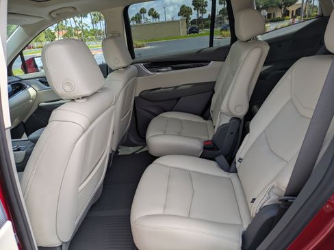 Used 2025 Cadillac XT6 Premium Luxury w/ LPO, Floor Liner Package FWD image 13