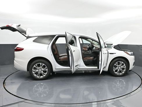 Used 2020 Buick Enclave Avenir image 53