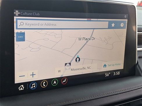 Used 2021 Chevrolet Tahoe High Country w/ Premium Package image 17