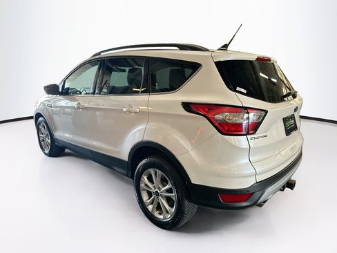 Used 2018 Ford Escape SEL AWD/4WD image 5