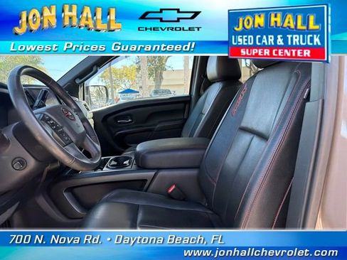 Used 2023 Nissan Titan PRO-4X w/ Pro-4x Convenience Package image 21