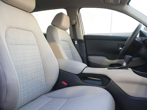 New 2026 Honda HR-V LX image 14