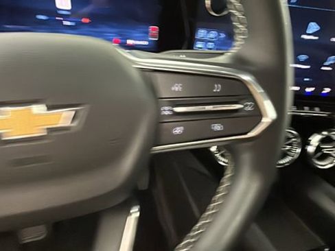 Used 2024 Chevrolet Blazer EV LT AWD/4WD image 17