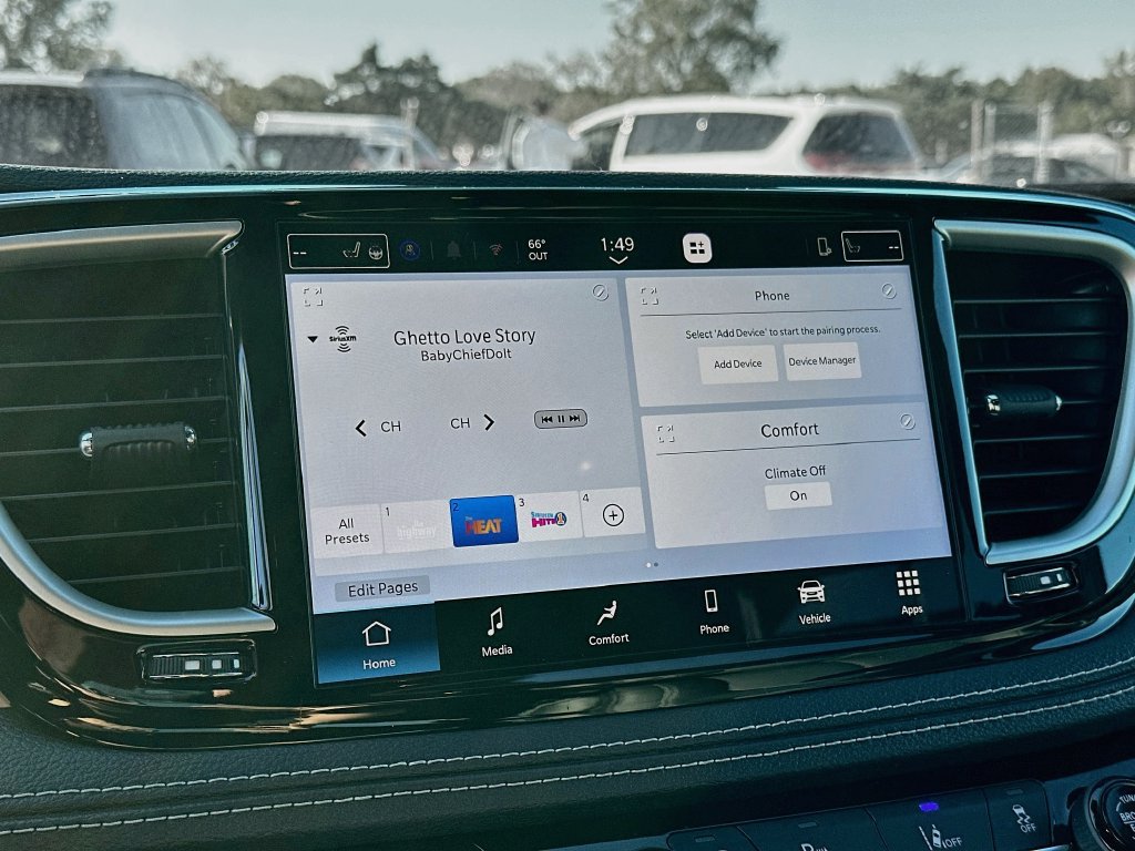 New 2027 Chrysler Pacifica Select AWD/4WD image 19
