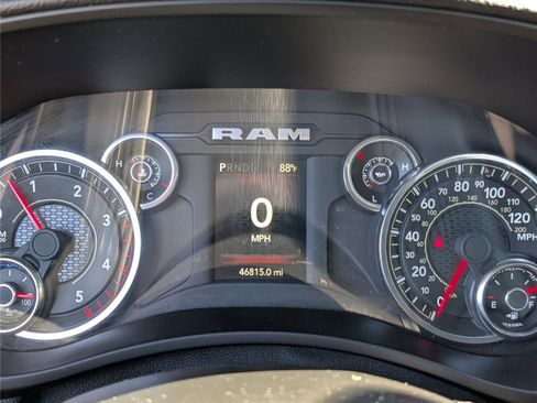 Used 2024 RAM 2500 Big Horn image 27