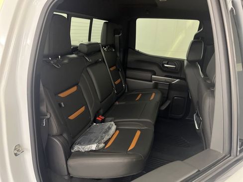 Used 2020 GMC Sierra 1500 AT4 w/ AT4 Premium Package image 19