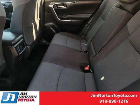 Used 2024 Toyota RAV4 XLE image 30