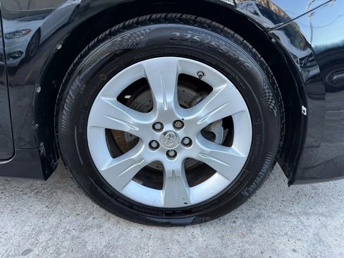 Used 2011 Toyota Sienna SE w/ Preferred Pkg image 25