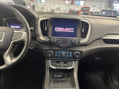 Used 2023 GMC Terrain SLT w/ LPO, Floor Liner Package AWD/4WD image 19