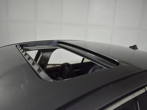 Used 2014 INFINITI Q50 Premium w/ Navigation Package image 38