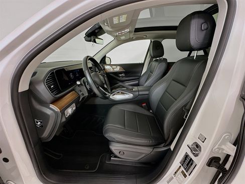 Certified 2025 Mercedes-Benz GLE 350 4MATIC image 23