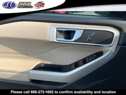 Used 2020 Ford Explorer XLT w/ Equipment Group 202A RWD image 11