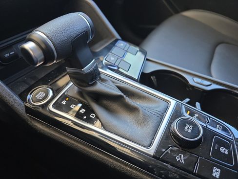 Certified 2023 Kia Sportage EX image 18