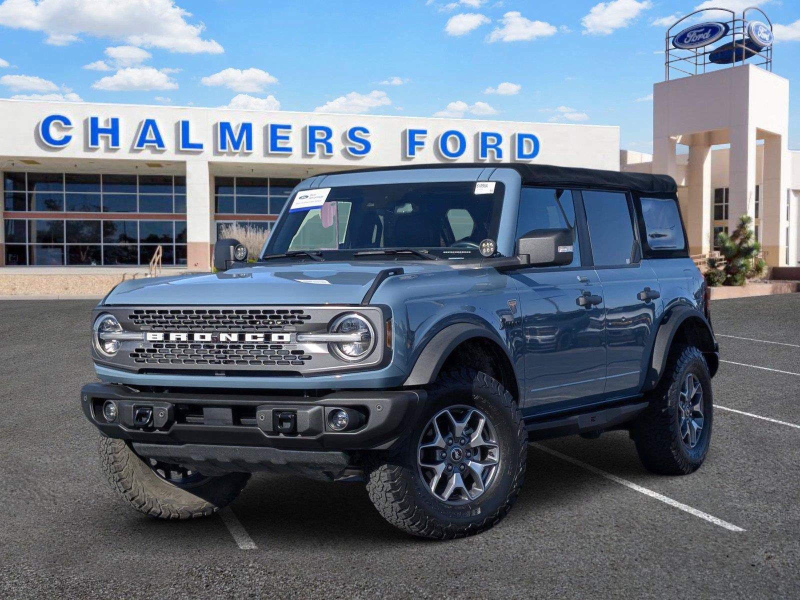 Certified 2022 Ford Bronco 4-Door AWD/4WD image 1