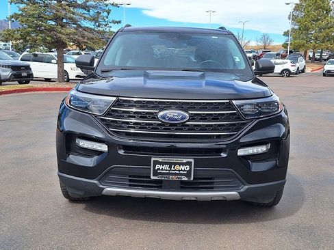 Used 2024 Ford Explorer XLT w/ Equipment Group 202A image 8