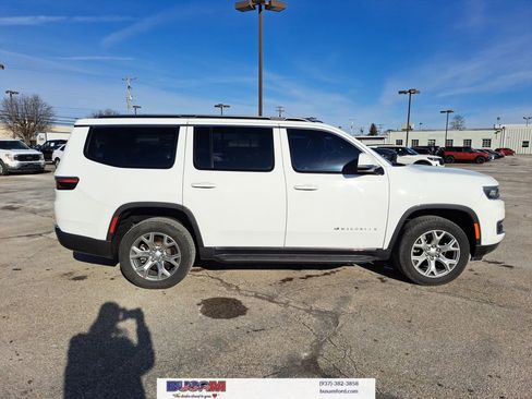 Used 2022 Jeep Wagoneer Series II image 25
