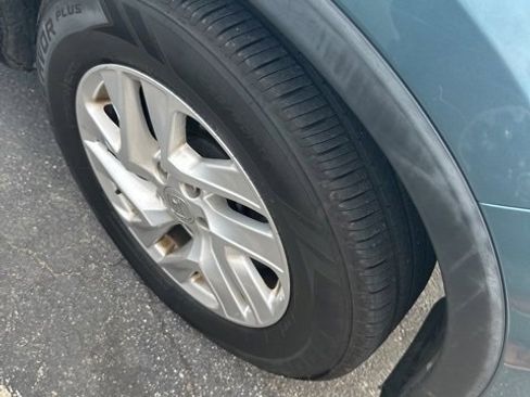 Used 2016 Honda CR-V EX image 2