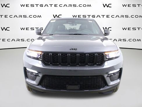 New 2025 Jeep Grand Cherokee Limited image 4
