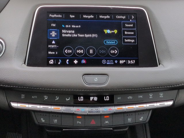 Used 2023 Cadillac XT4 Premium Luxury w/ Driver Assist Package FWD image 18