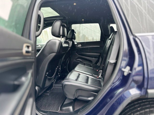 Used 2017 Jeep Grand Cherokee Limited AWD/4WD image 19