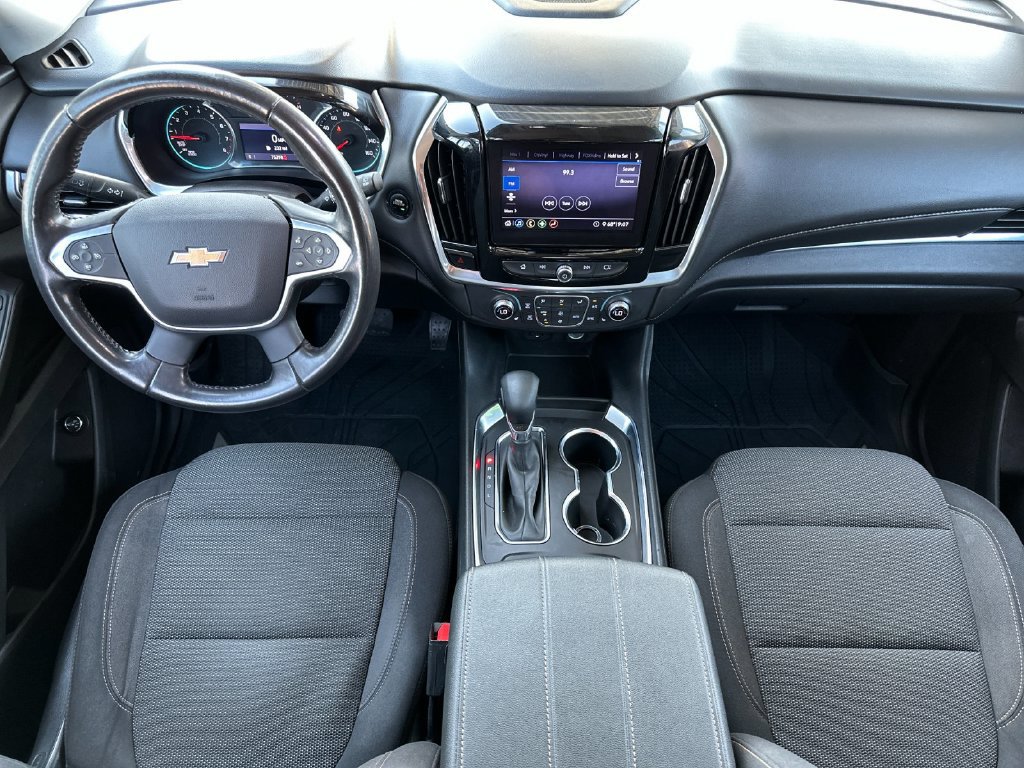 Used 2021 Chevrolet Traverse LT FWD image 12