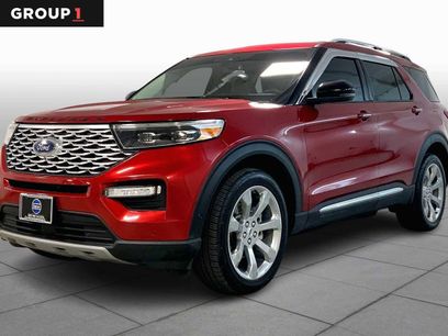 Used 2020 Ford Explorer Platinum w/ Premium Technology Package