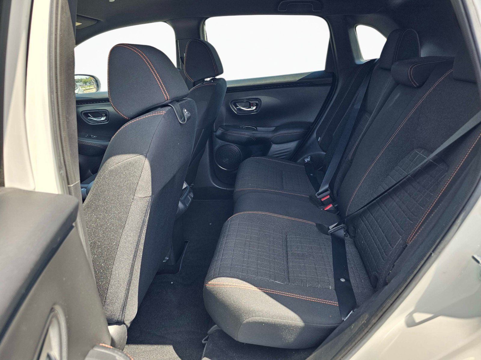 Used 2023 Honda HR-V Sport image 31