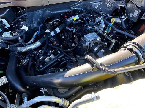 Used 2025 Ford F150 XLT w/ Equipment Group 302A MID image 31