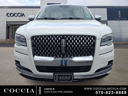 Certified 2024 Lincoln Navigator L Black Label AWD/4WD image 2