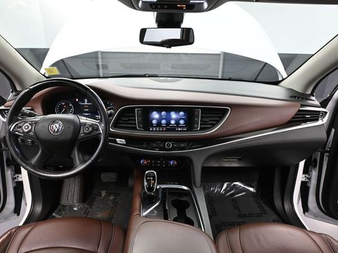 Used 2020 Buick Enclave Avenir w/ Avenir Technology Package image 32