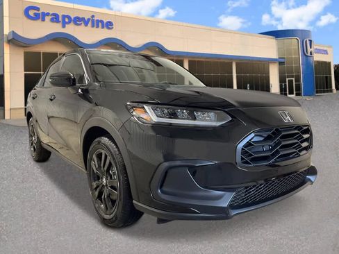 New 2026 Honda HR-V Sport image 9