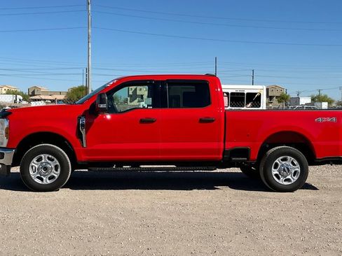 Used 2025 Ford F250 XLT w/ 360-Degree Camera Package image 8