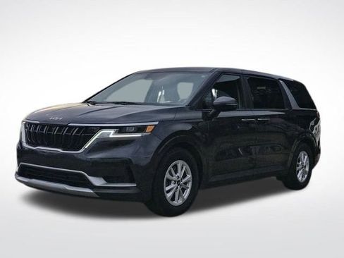 Certified 2024 Kia Carnival LX image 12