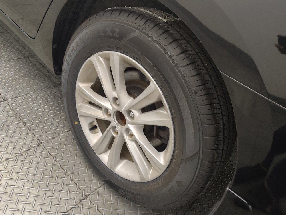 Used 2019 Nissan Sentra SL FWD image 31