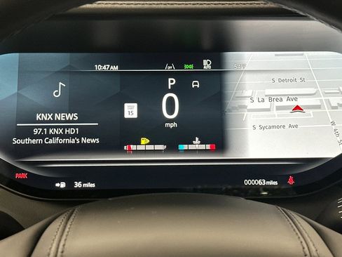 New 2026 Land Rover Range Rover SE image 17